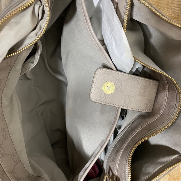 Bebe Purse - Picture 10 of 12